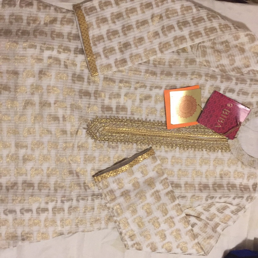 Indian top